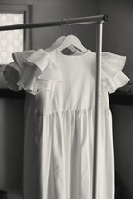 Load image into Gallery viewer, Flower Girl