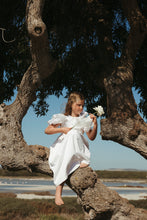 Load image into Gallery viewer, Flower Girl
