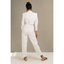Load image into Gallery viewer, Bloom Bridal Tuxedo Suit

